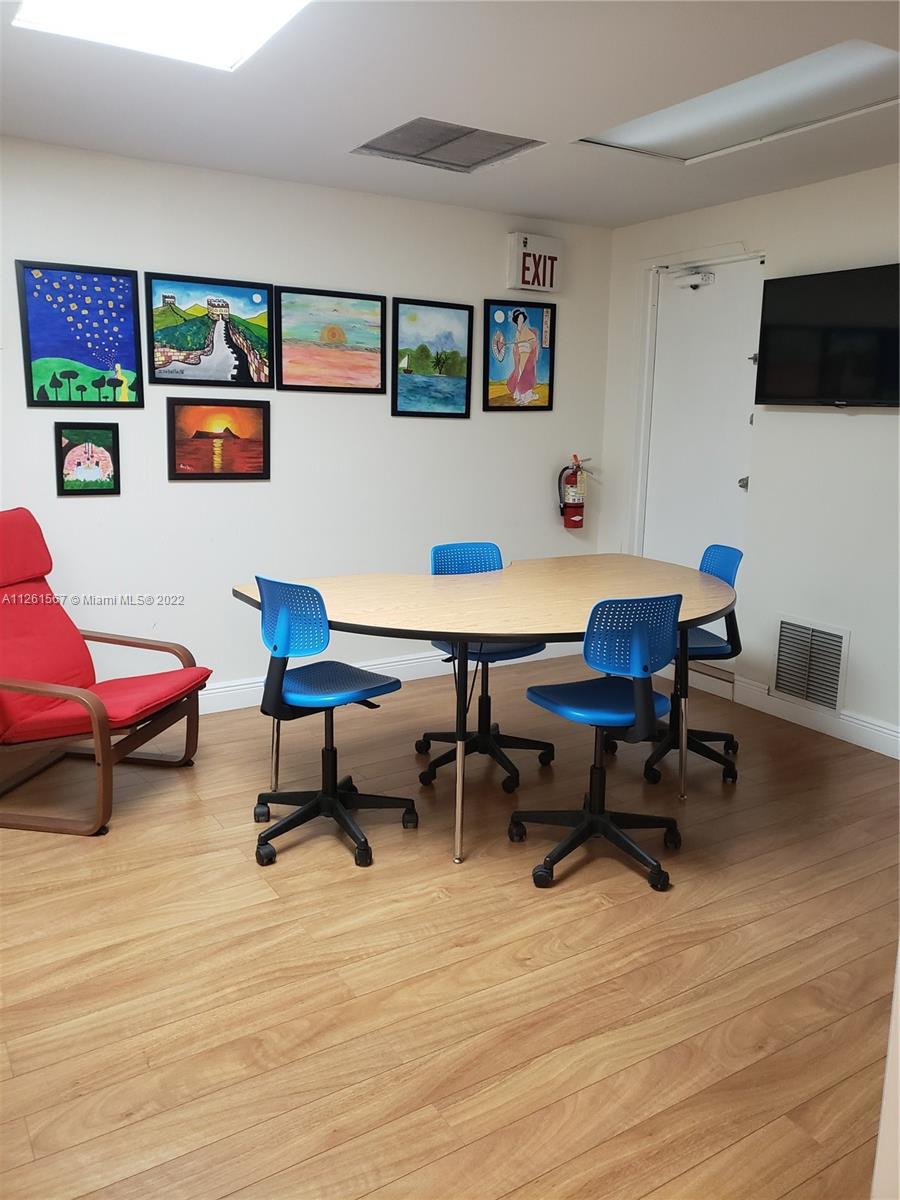 See details / sq. ft. $ 2022-08-24 0 Photo