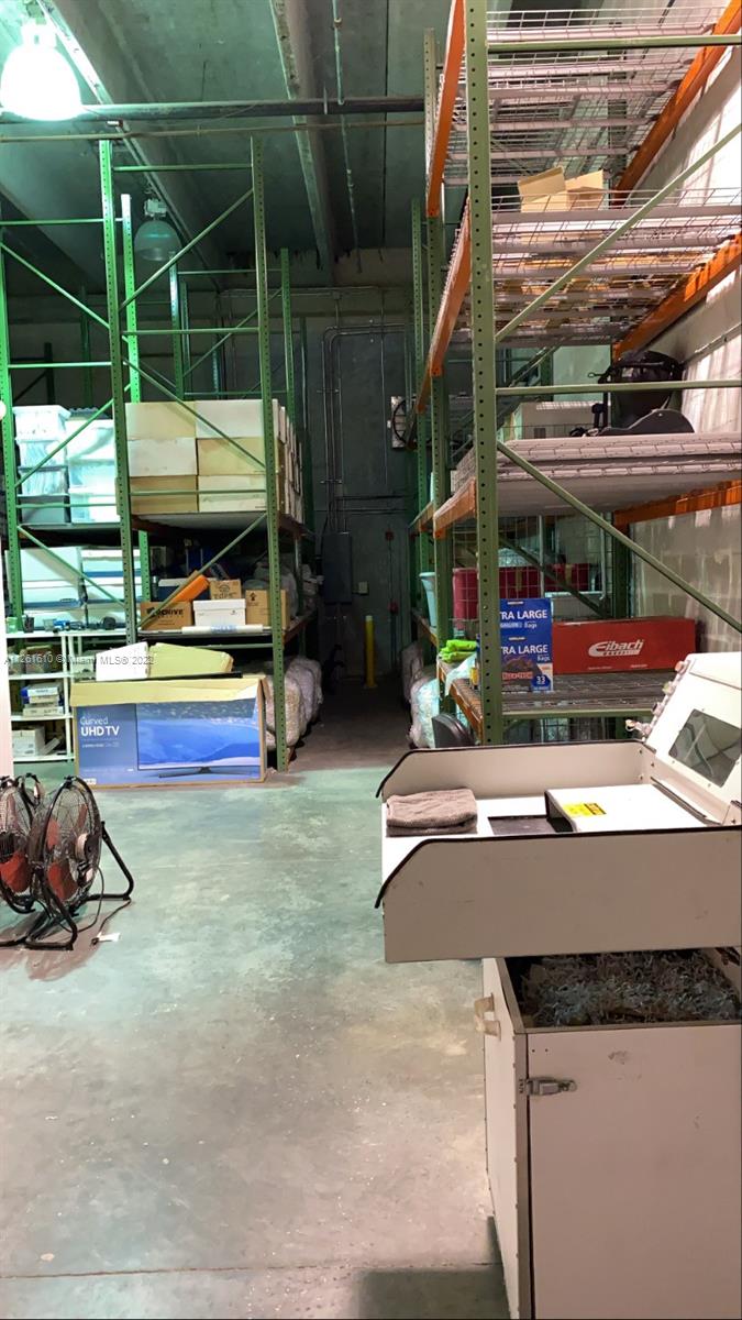 See details 206 / sq. ft. $ 2022-08-24 0 Photo