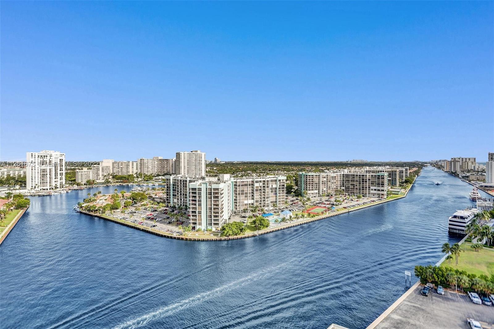 Photo of 3800 Ocean Dr #1805, Hollywood, Florida, 33019 - Spacious Living Room