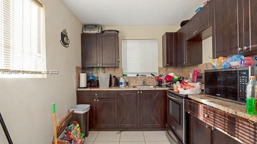 See details / 4588 sq. ft. $ 2022-08-24 0 Photo