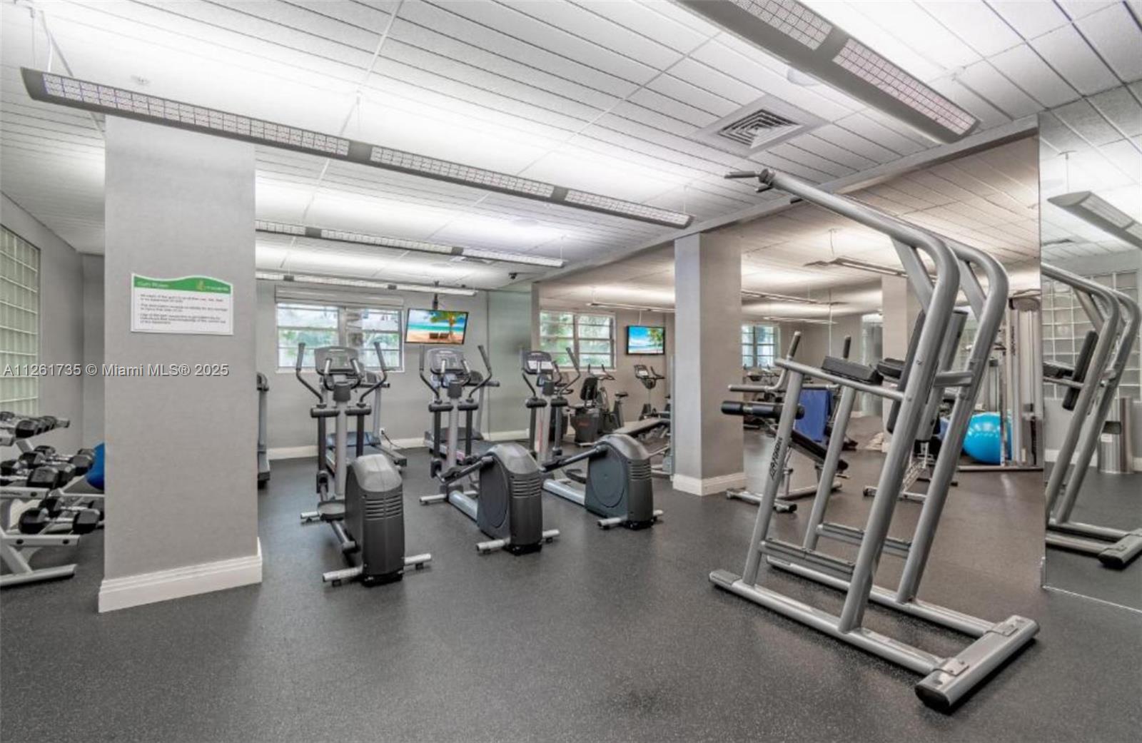 Photo of 3901 Ocean Dr  #11C, Hollywood, Florida, 33019 - 