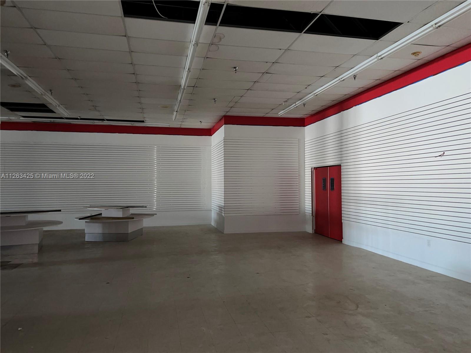See details / sq. ft. $ 2022-12-02 0 Photo