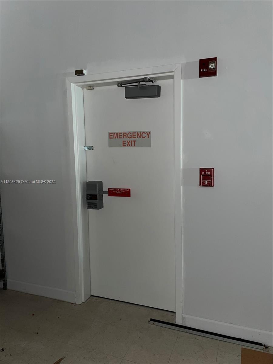 See details / sq. ft. $ 2022-12-02 0 Photo