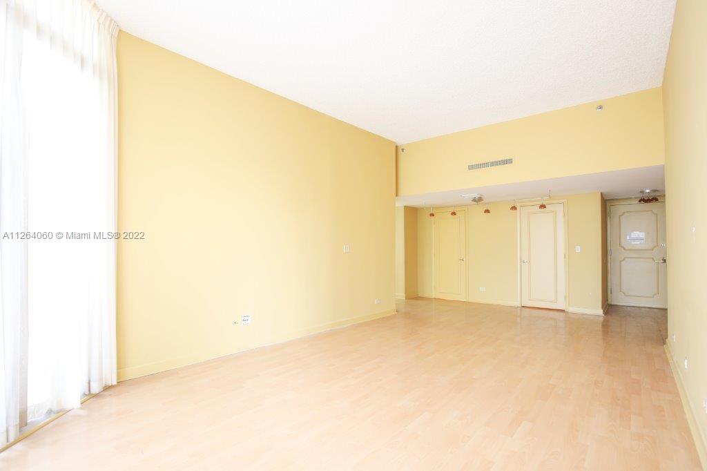 Photo of 20191 Country Club Dr #302, Aventura, Florida, 33180 -