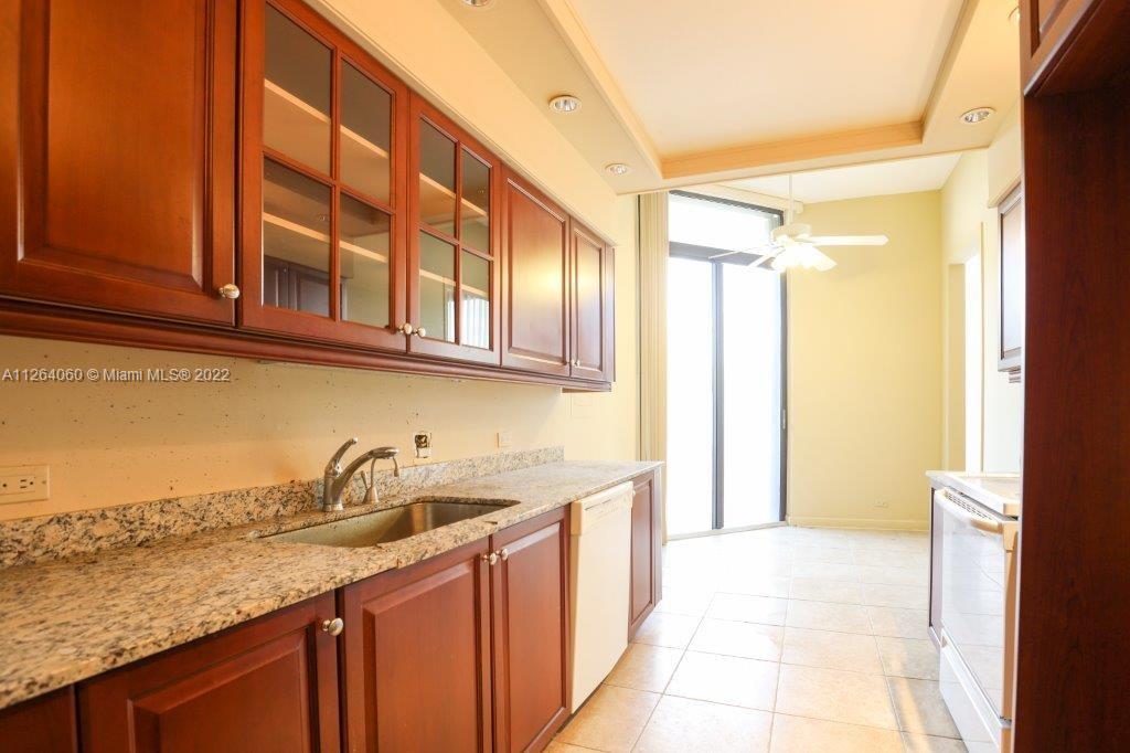Photo of 20191 Country Club Dr #302, Aventura, Florida, 33180 -