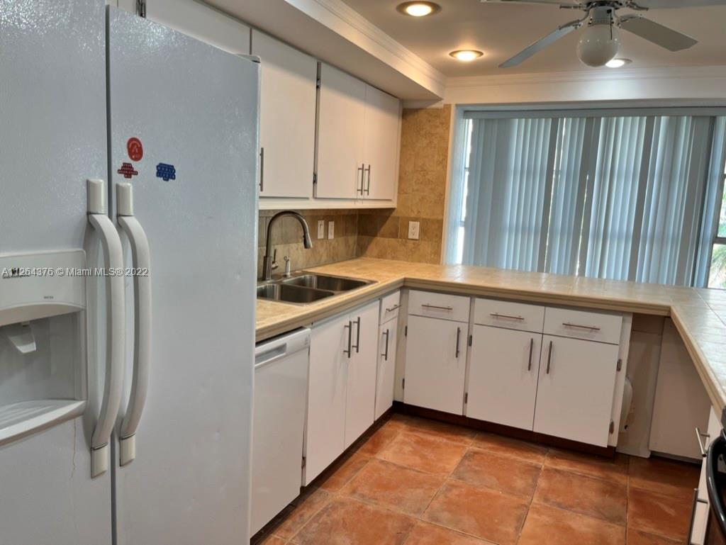 Photo of 501 Three Islands Blvd #510, Hallandale Beach, Florida, 33009 -