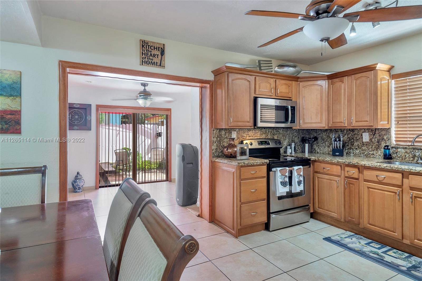 See details / 2516 sq. ft. $ 2022-08-29 0 Photo