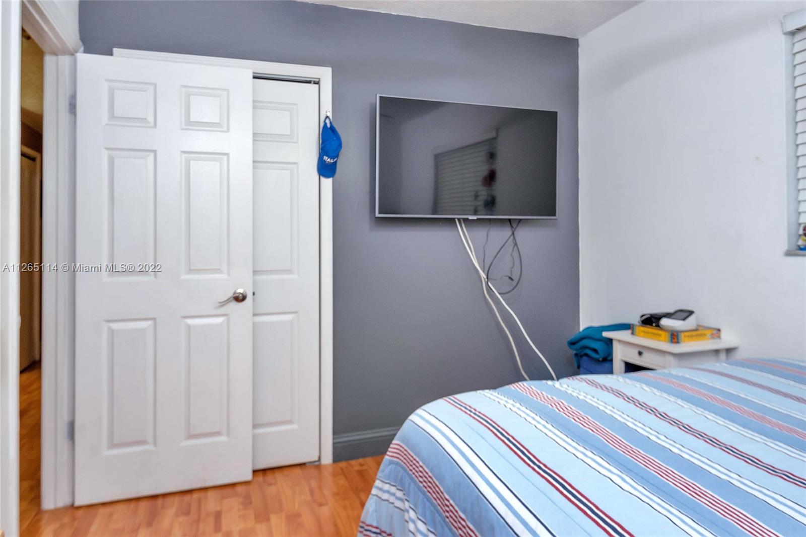 See details / 2516 sq. ft. $ 2022-08-29 0 Photo