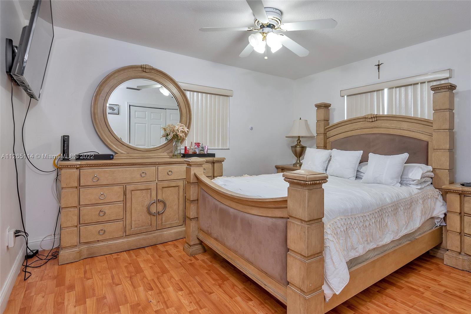 See details / 2516 sq. ft. $ 2022-08-29 0 Photo