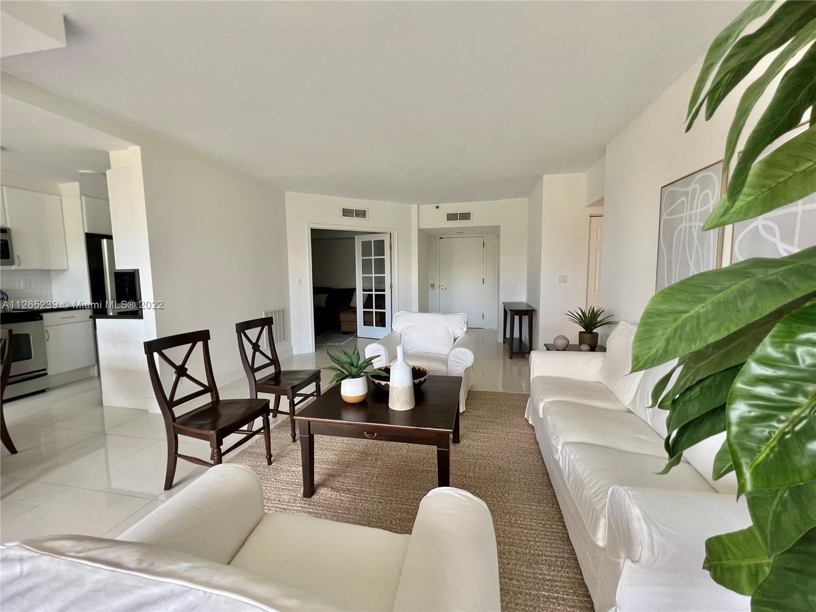 Photo of 19355 Turnberry Way #2L, Aventura, Florida, 33180 -
