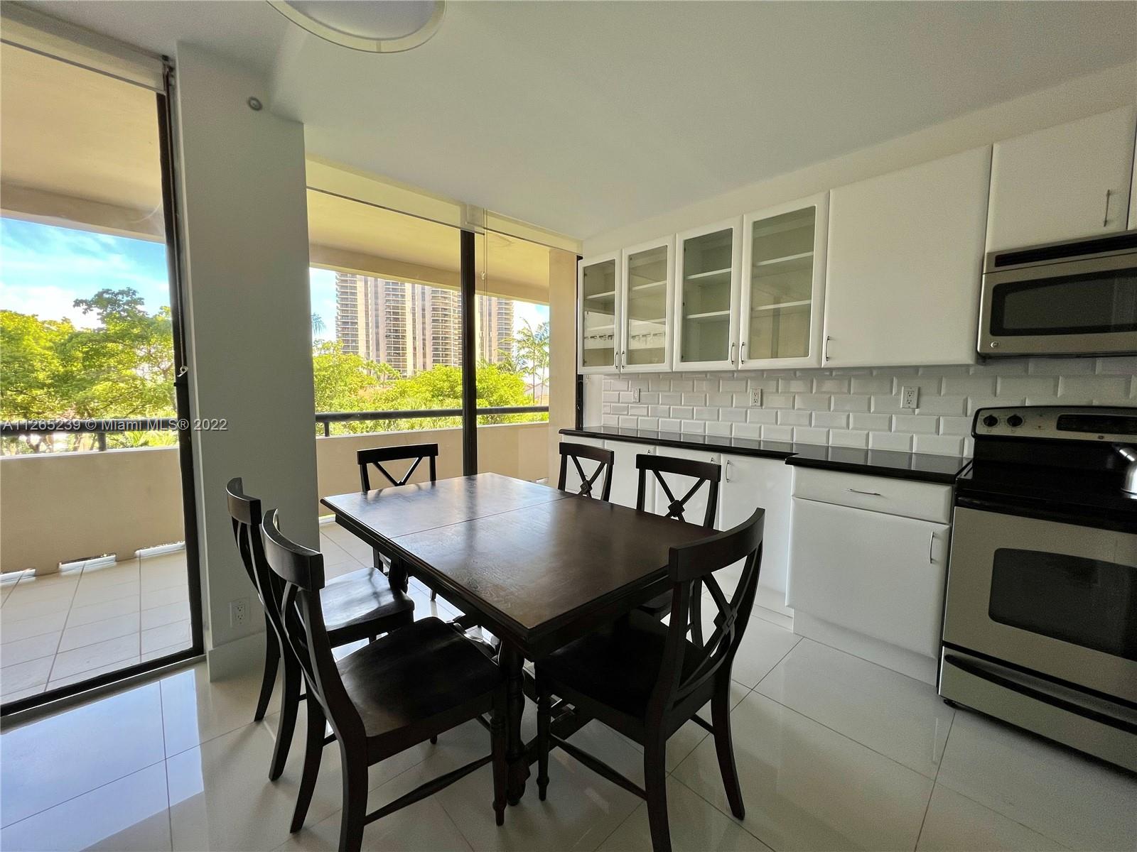 Photo of 19355 Turnberry Way #2L, Aventura, Florida, 33180 -