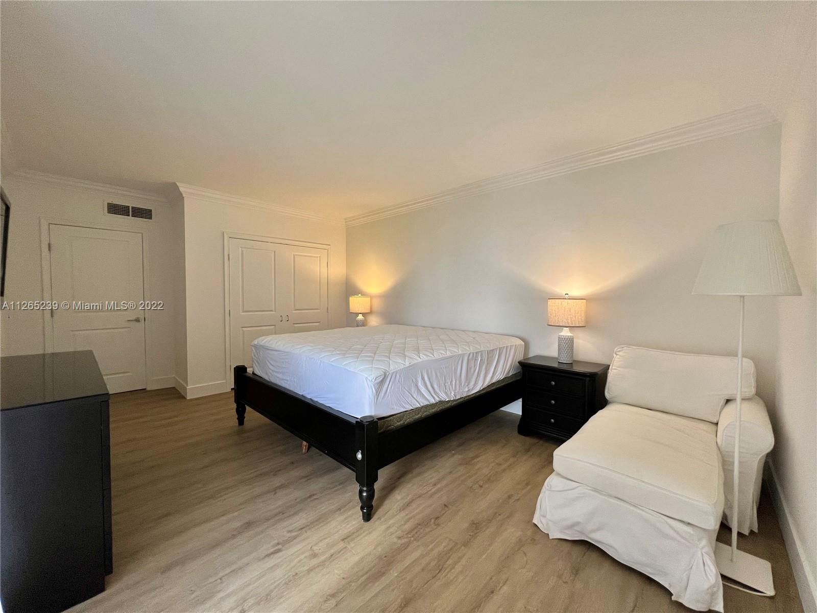 Photo of 19355 Turnberry Way #2L, Aventura, Florida, 33180 - Master Bedroom