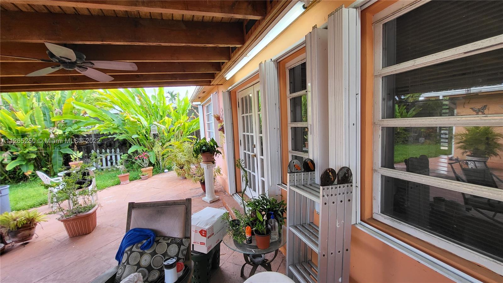 See details / 2340 sq. ft. $ 2023-01-16 0 Photo