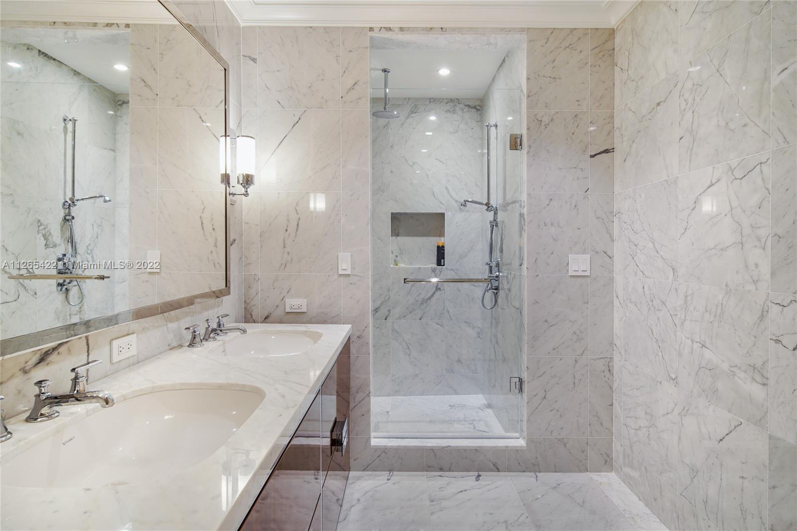 See details 4101 3 / 5 2688 sq. ft. $ 2022-08-30 0 Photo