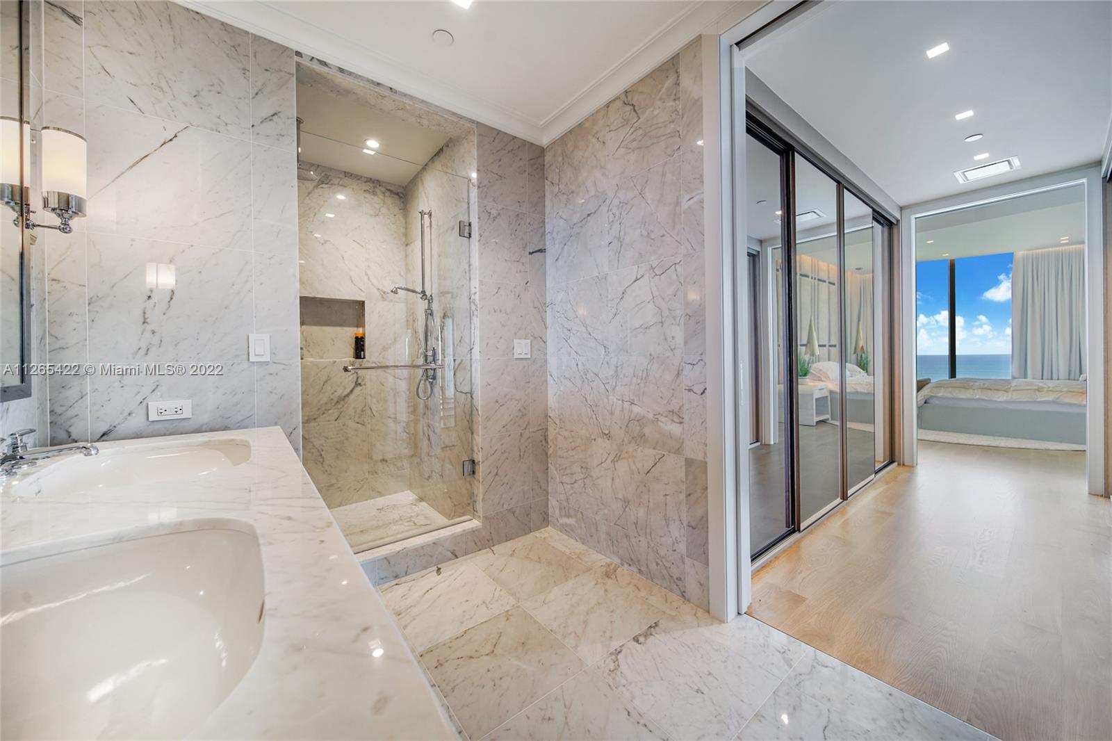 See details 4101 3 / 5 2688 sq. ft. $ 2022-08-30 0 Photo