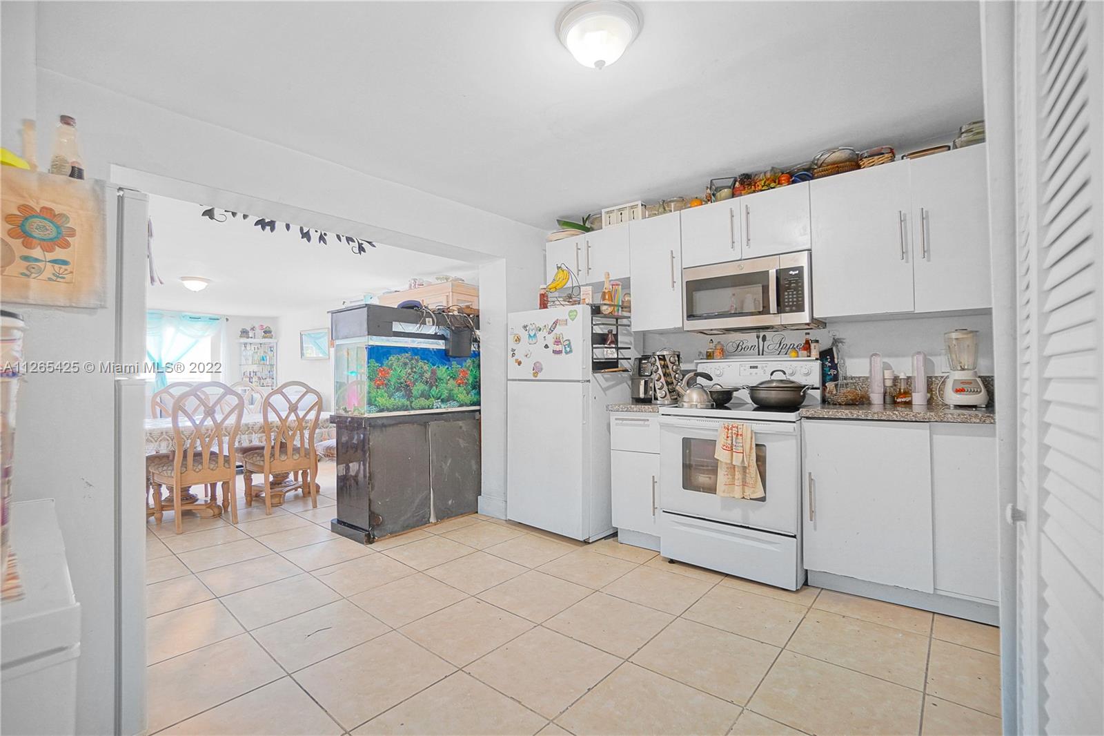 See details / 2816 sq. ft. $ 2022-10-23 0 Photo