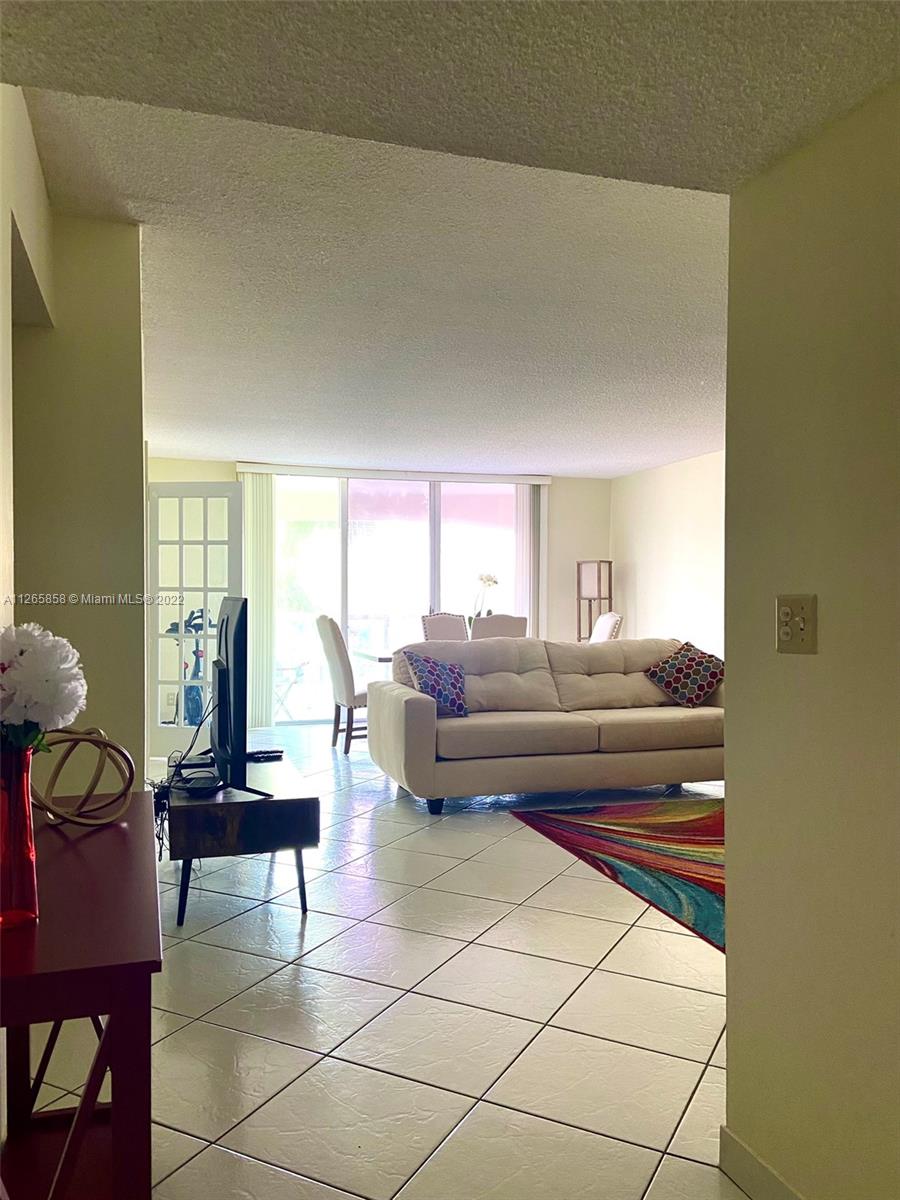 Photo of 3800 Ocean Dr #419, Hollywood, Florida, 33019 -