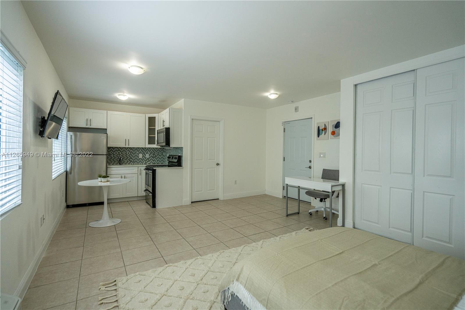 See details / sq. ft. $ 2022-12-13 0 Photo