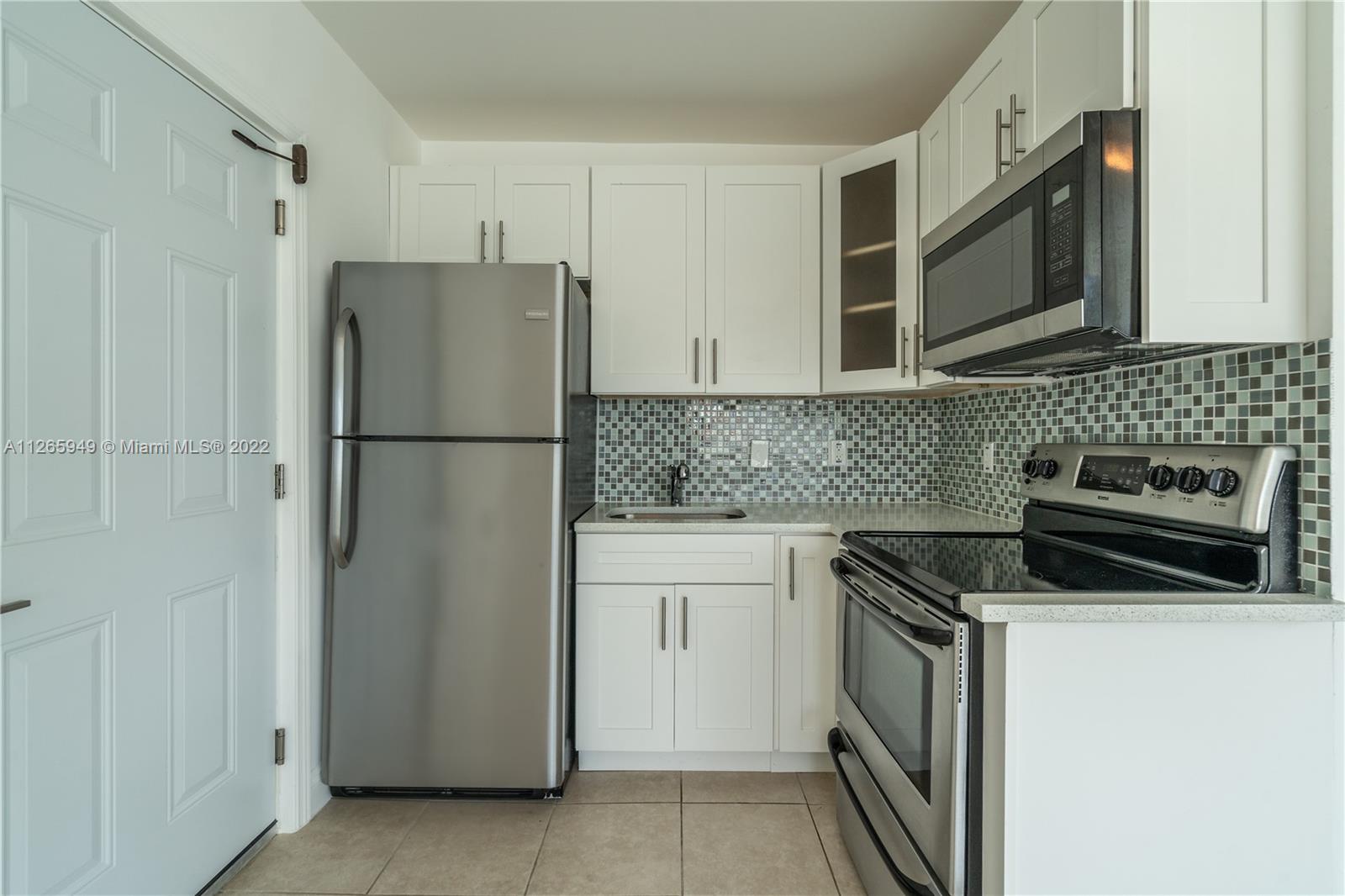 See details / sq. ft. $ 2022-12-13 0 Photo
