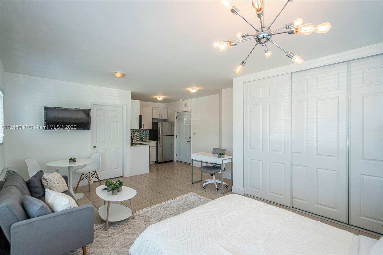 See details / sq. ft. $ 2022-12-13 0 Photo