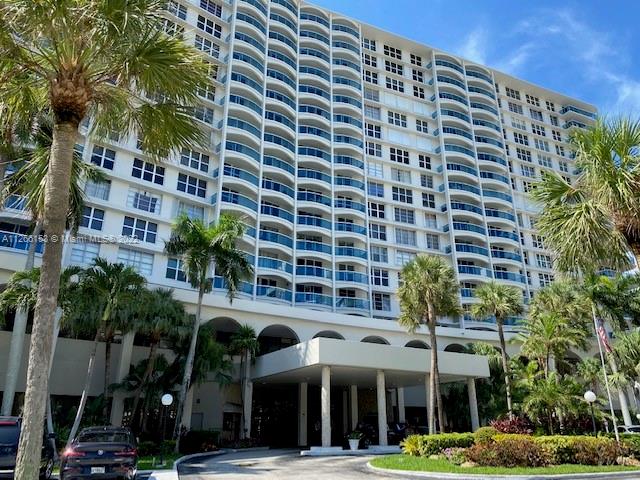 Photo of 3800 Ocean Dr Seasonal #1724, Hollywood, Florida, 33019 -