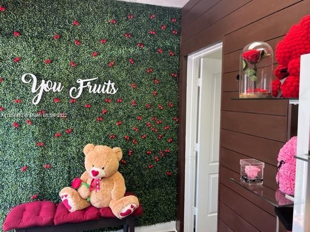 See details 109A/B / sq. ft. $ 2022-08-31 0 Photo