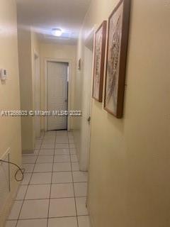 See details / 1964 sq. ft. $ 2022-10-24 0 Photo