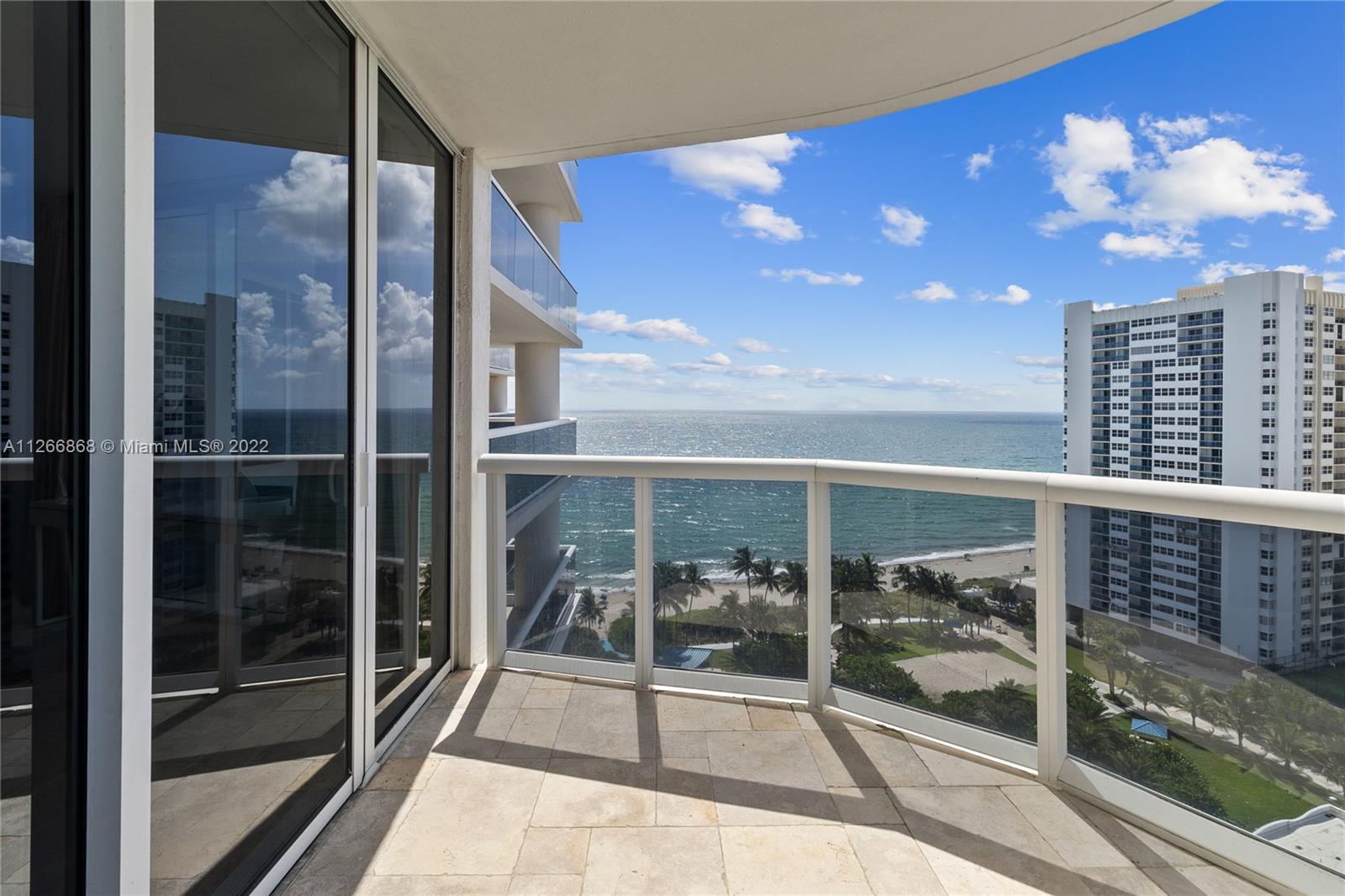 See details 1605 2 / 2 1782 sq. ft. $ 2022-09-01 0 Photo