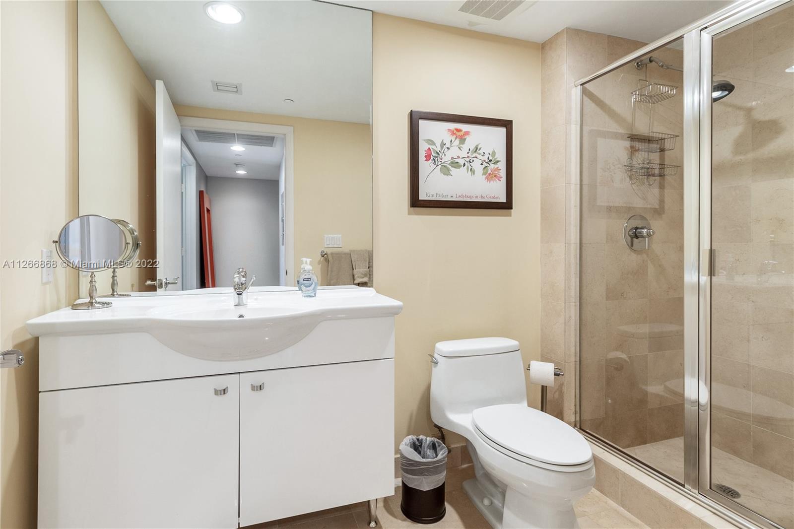 See details 1605 2 / 2 1782 sq. ft. $ 2022-09-01 0 Photo