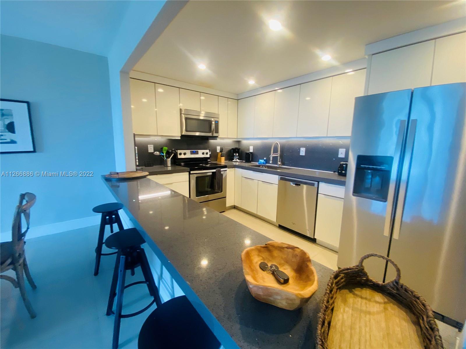 Photo of 19370 Collins Ave #618, Sunny Isles Beach, Florida, 33160 -