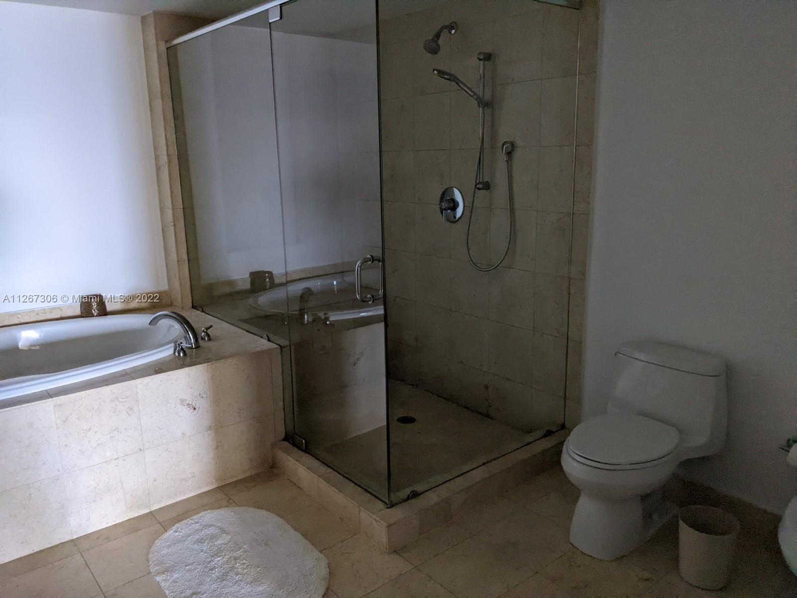 Ver detalles 2502 3 / 3 1841 sq. ft. $ 2022-09-12 0 foto