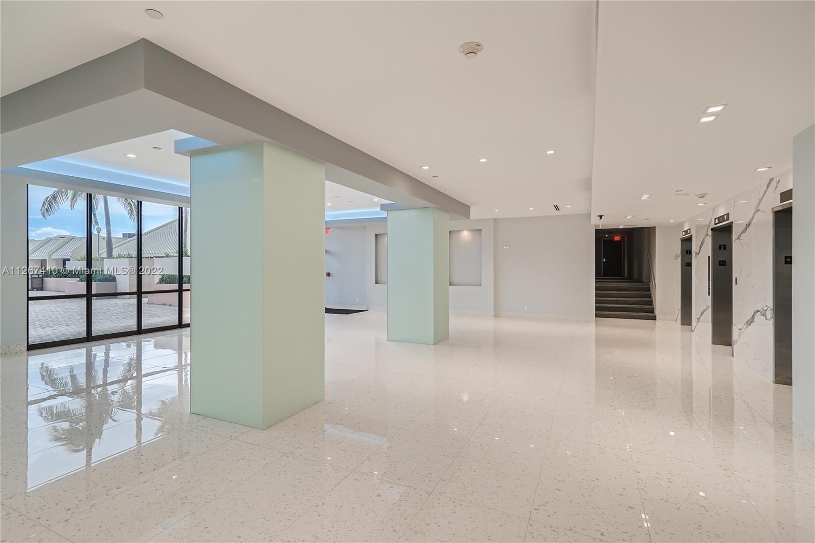 Photo of 20301 Country Club Dr #1027, Aventura, Florida, 33180 -