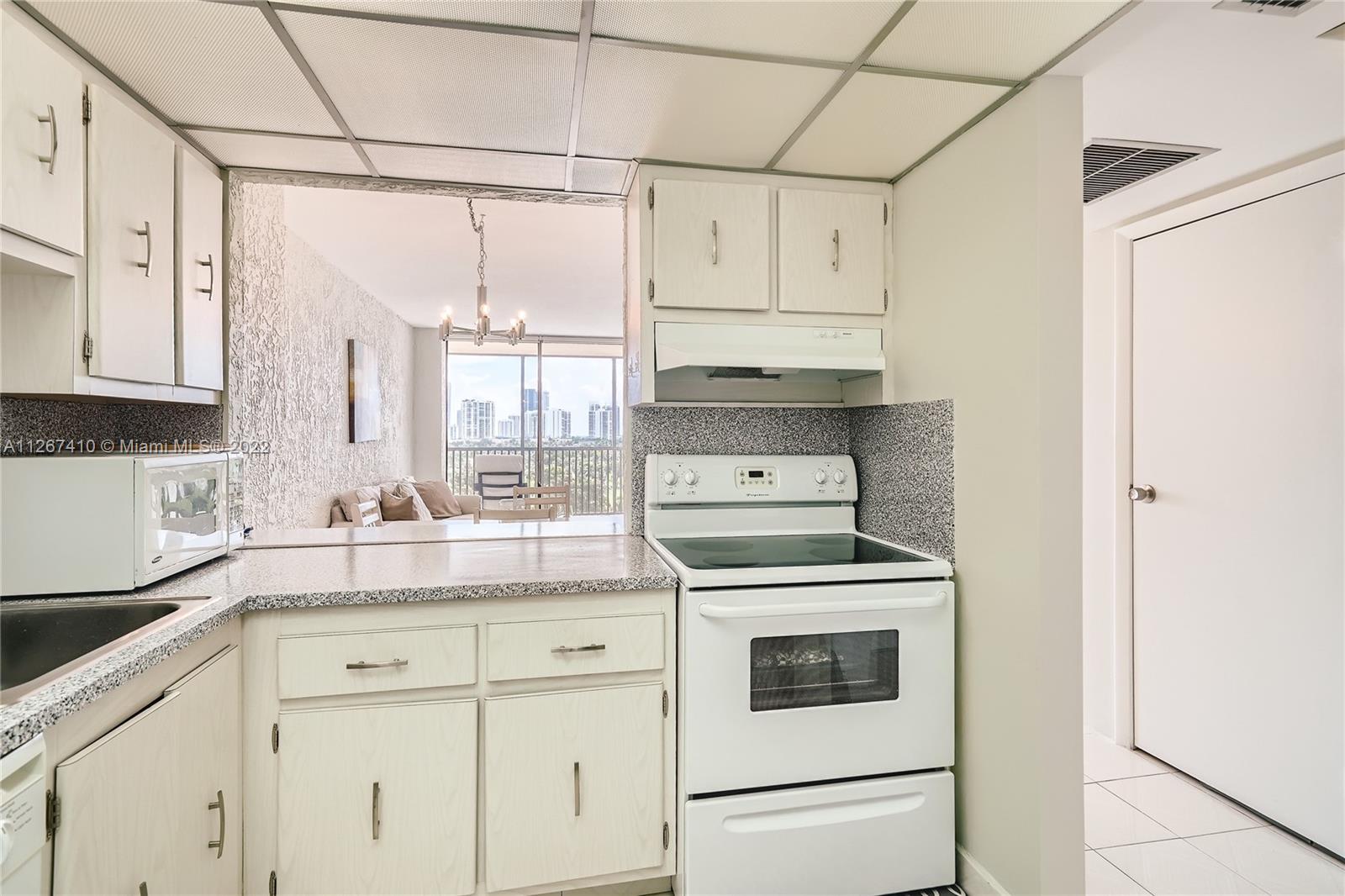 Photo of 20301 Country Club Dr #1027, Aventura, Florida, 33180 -
