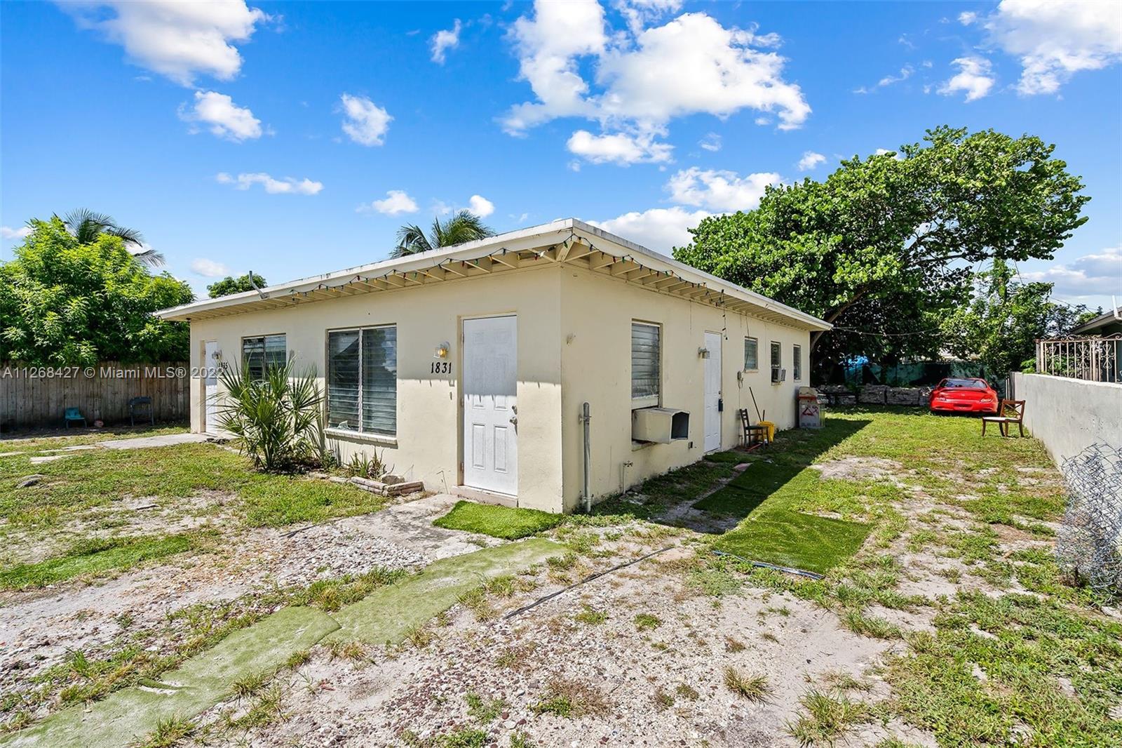 See details / 1435 sq. ft. $ 2022-12-14 0 Photo