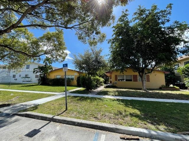 See details / 2450 sq. ft. $ 2022-09-07 0 Photo