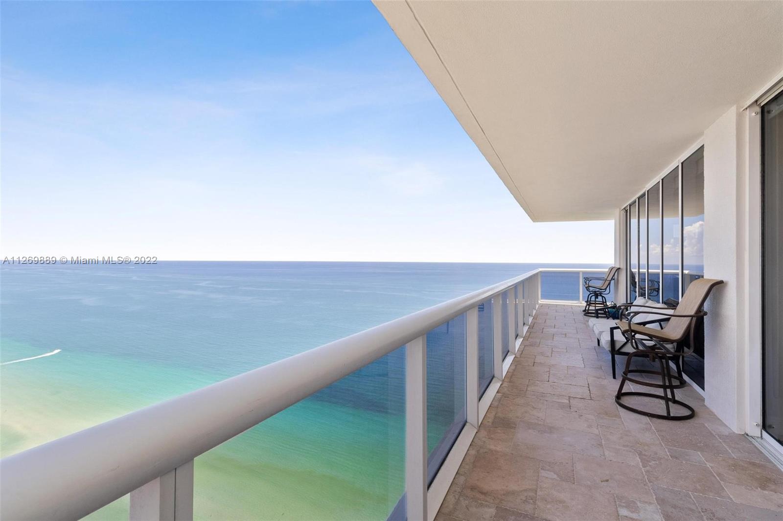 See details 4701 3 / 3 2065 sq. ft. $ 2022-09-08 0 Photo