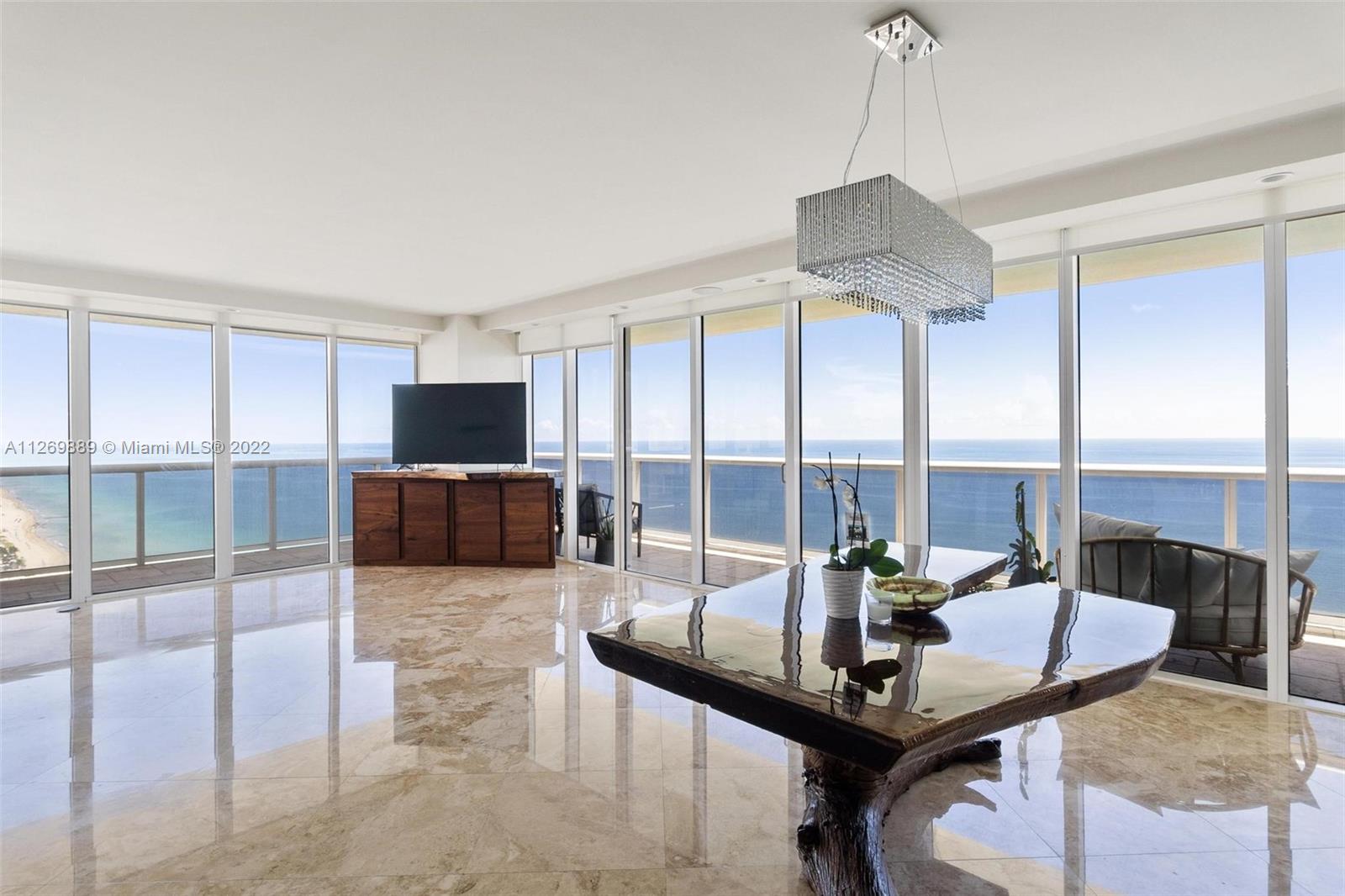 See details 4701 3 / 3 2065 sq. ft. $ 2022-09-08 0 Photo