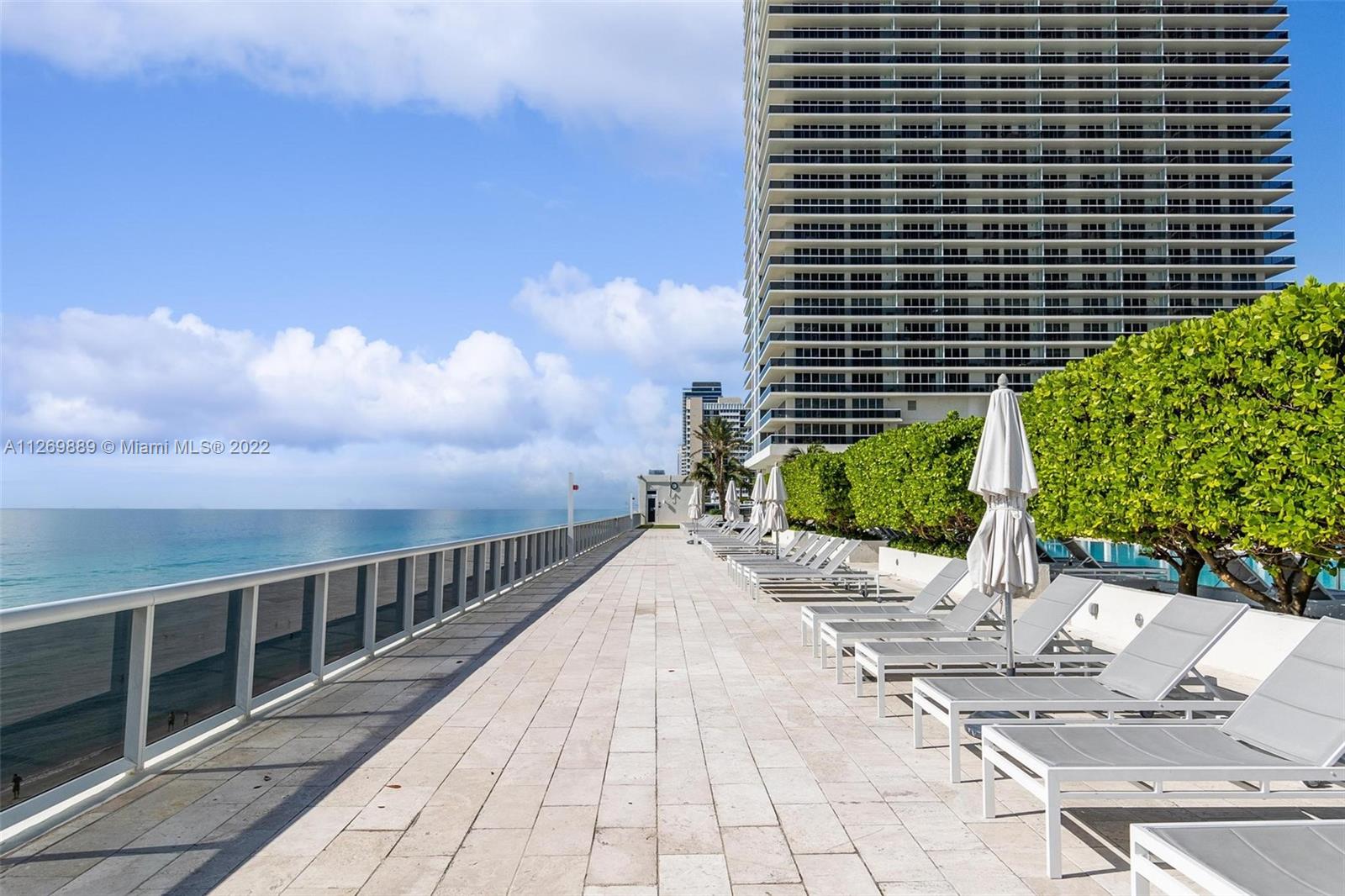 See details 4701 3 / 3 2065 sq. ft. $ 2022-09-08 0 Photo