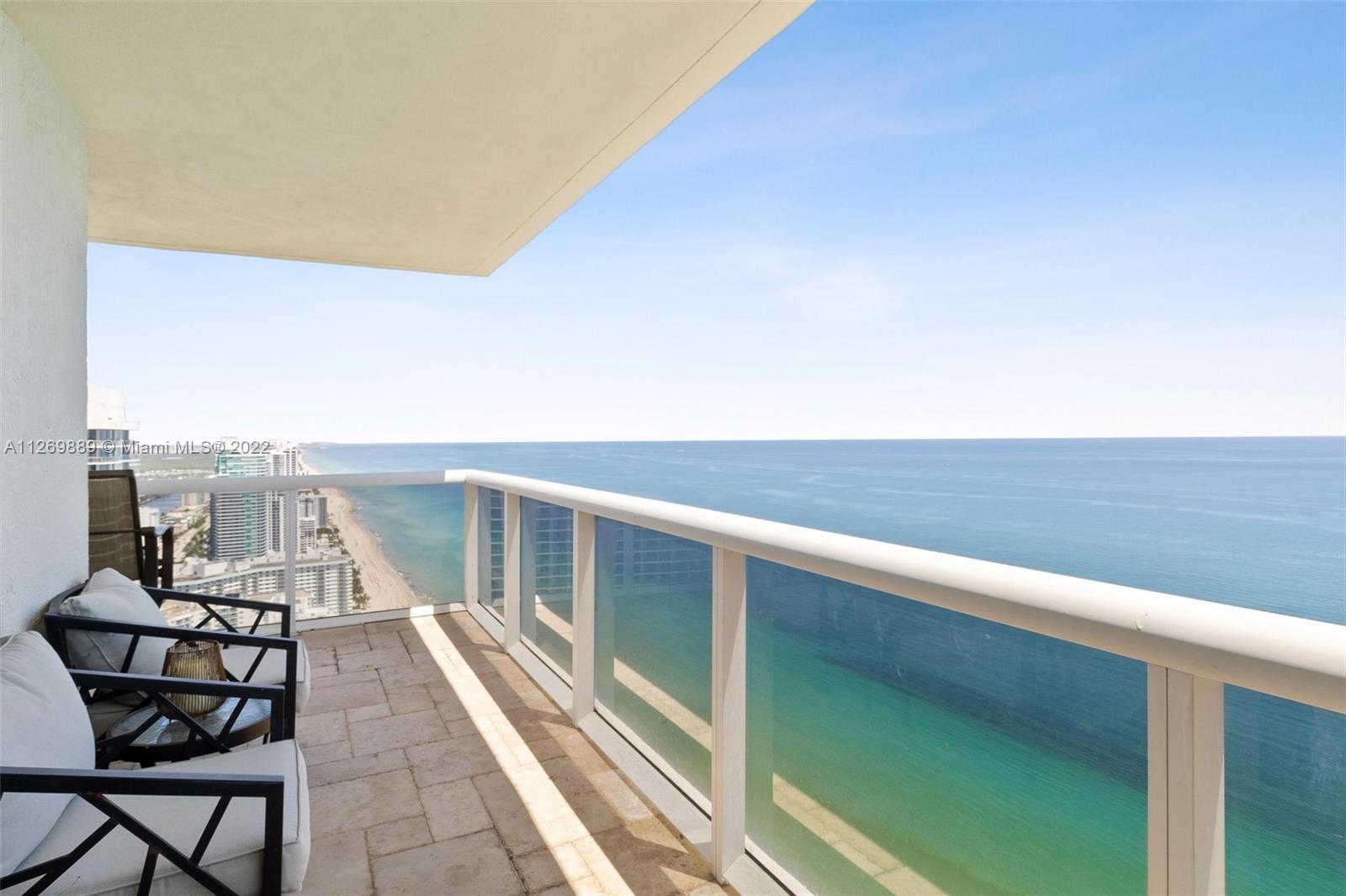 See details 4701 3 / 3 2065 sq. ft. $ 2022-09-08 0 Photo