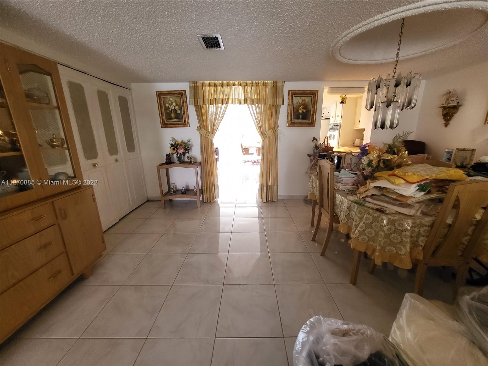 Photo of 916 26th Ave #916 (916), Hallandale Beach, Florida, 33009 -