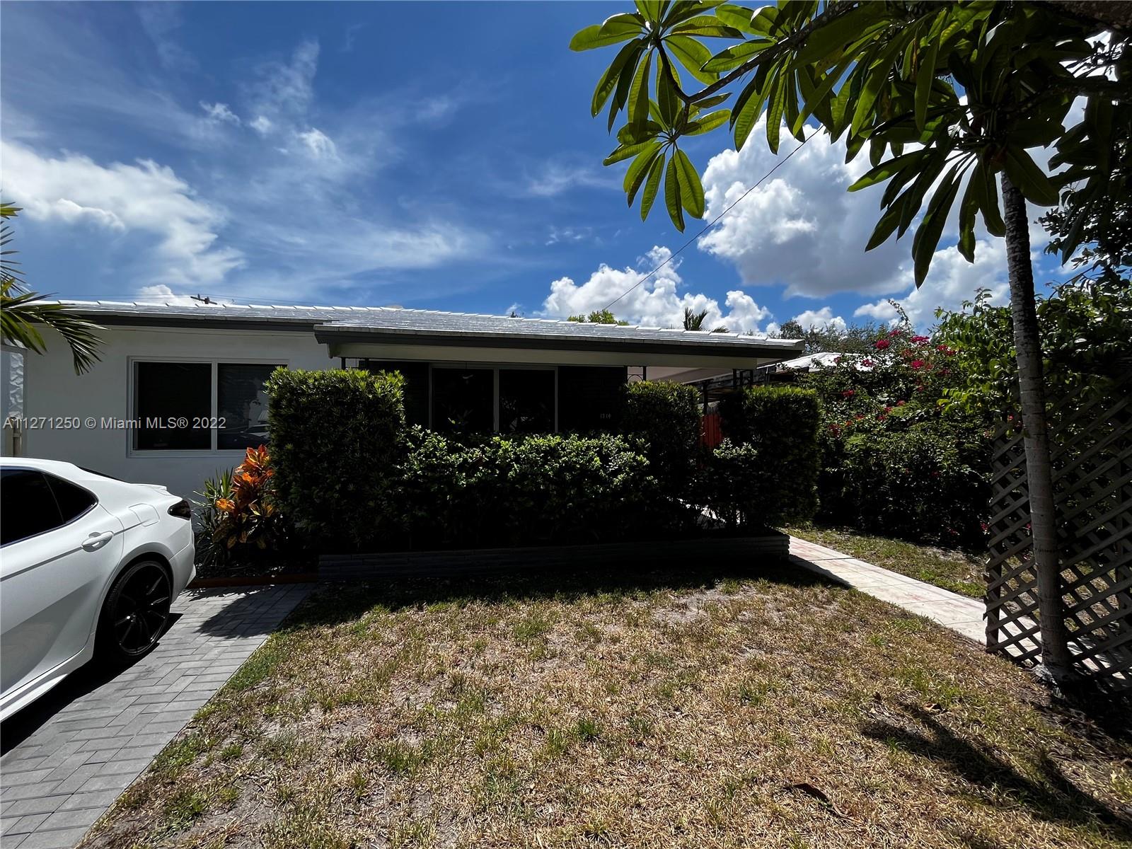 See details / 1868 sq. ft. $ 2023-01-28 0 Photo
