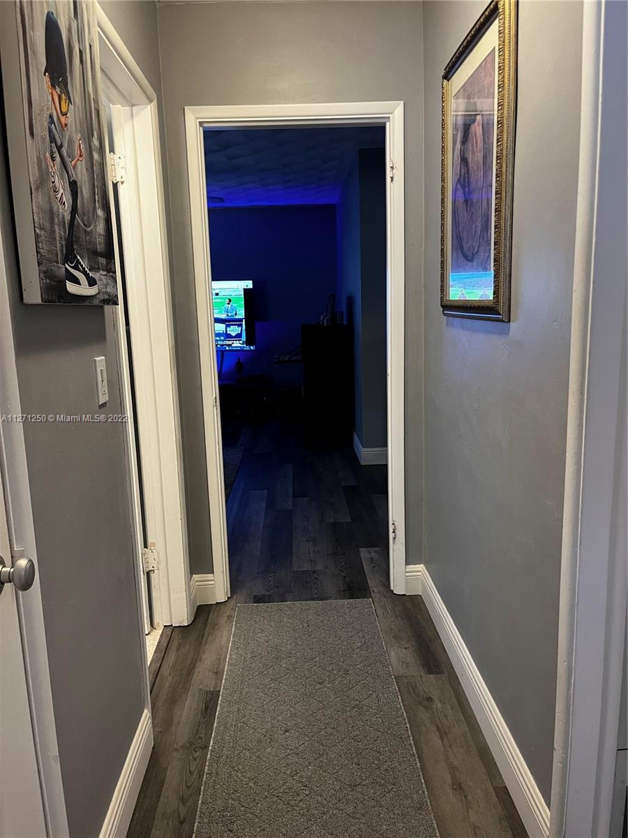 See details / 1868 sq. ft. $ 2023-01-28 0 Photo