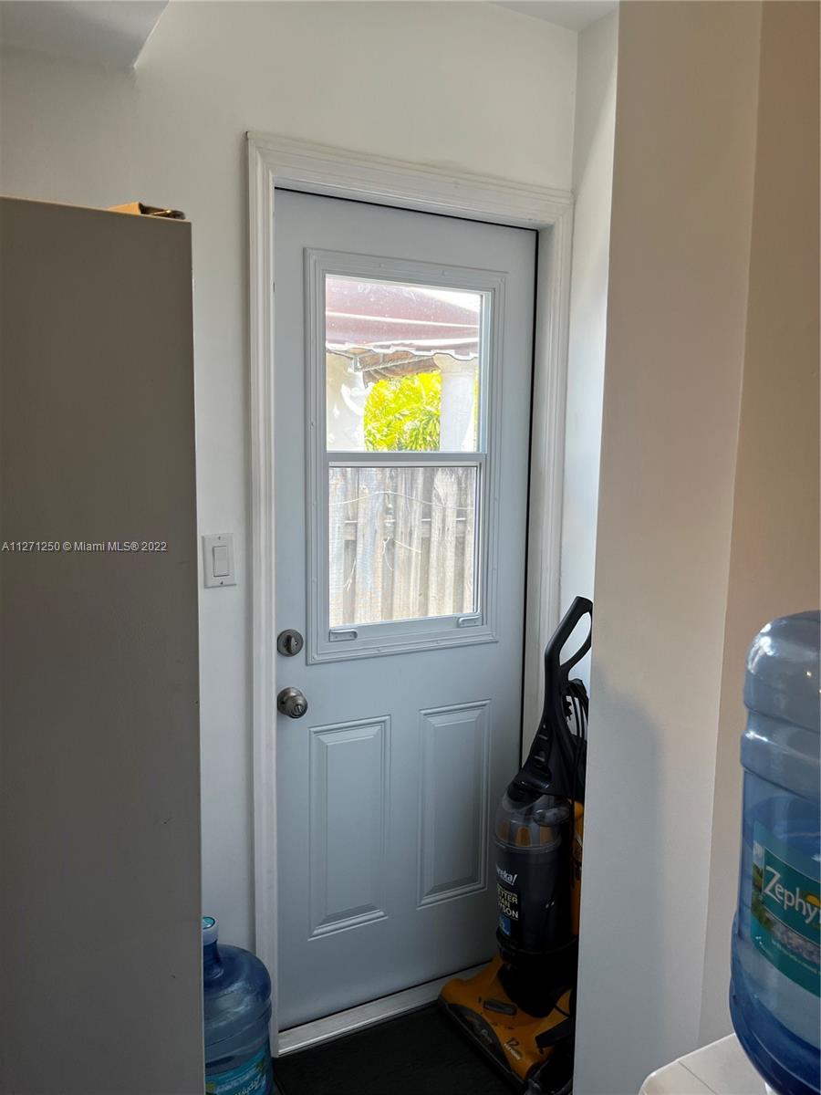 See details / 1868 sq. ft. $ 2023-01-28 0 Photo