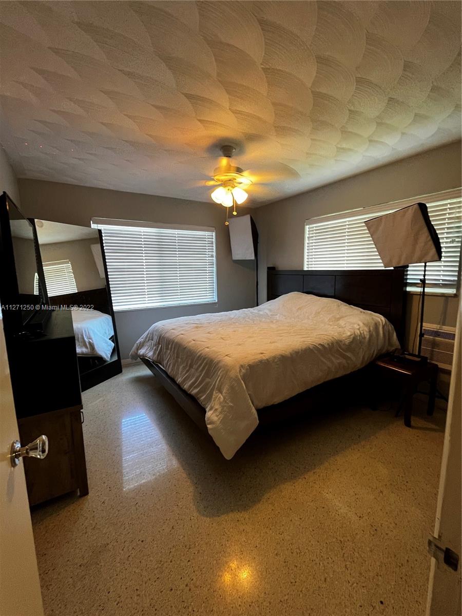See details / 1868 sq. ft. $ 2023-01-28 0 Photo