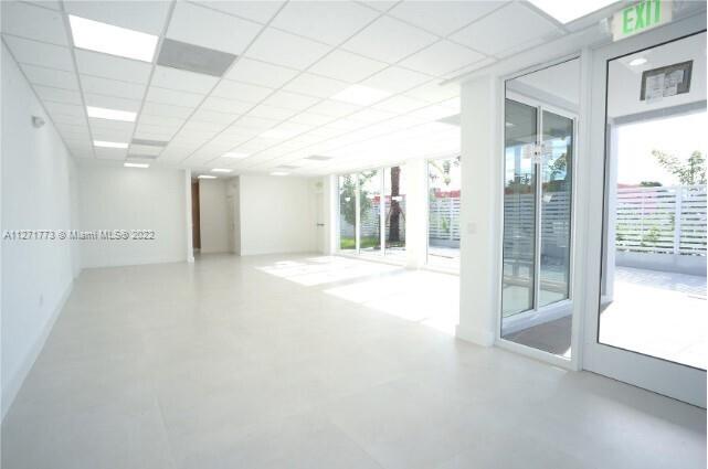 See details / sq. ft. $ 2022-09-12 0 Photo