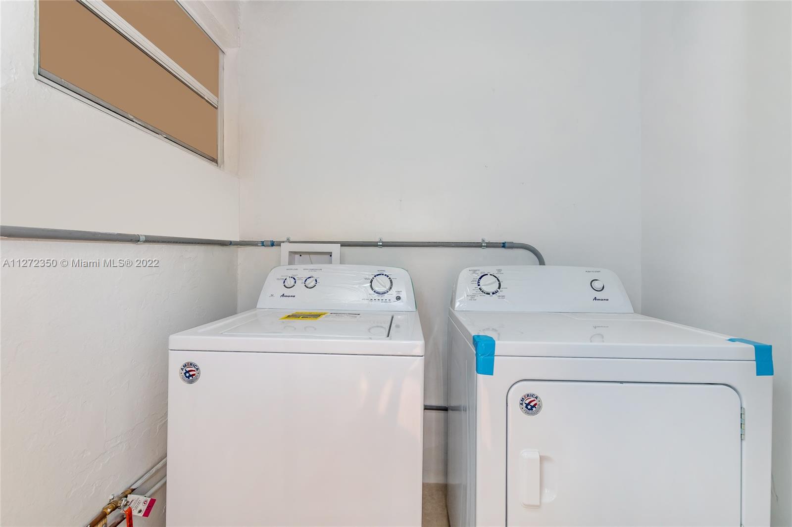 See details / 2410 sq. ft. $ 2022-11-03 0 Photo
