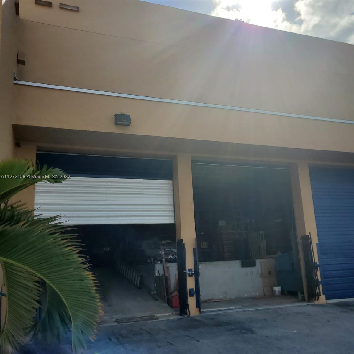 See details / sq. ft. $ 2022-09-13 0 Photo