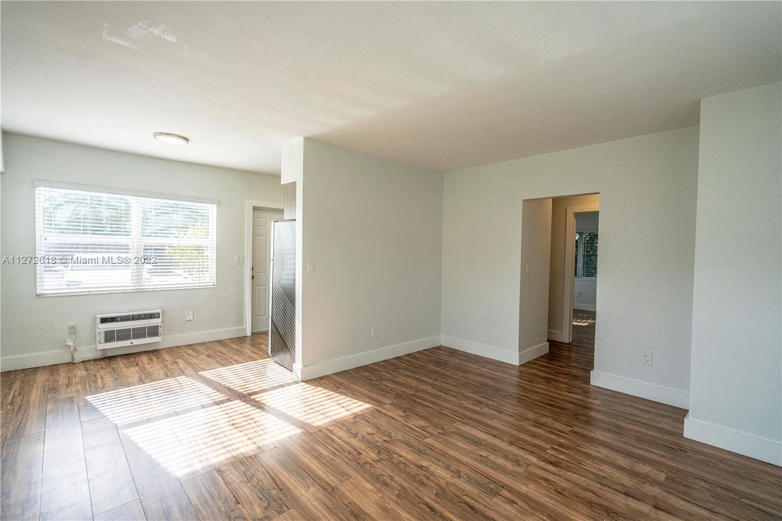 See details / sq. ft. $ 2022-09-13 0 Photo