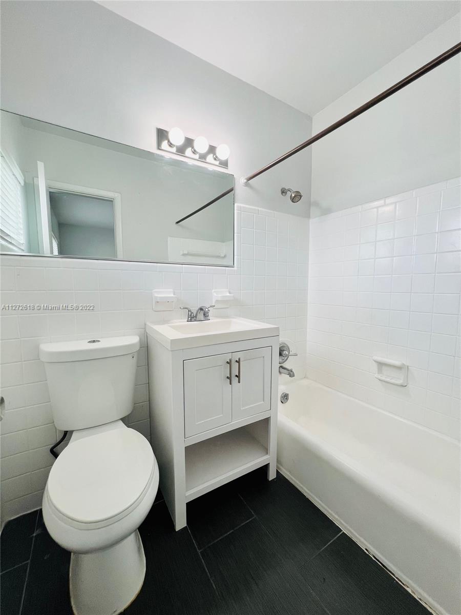 See details / sq. ft. $ 2022-09-13 0 Photo