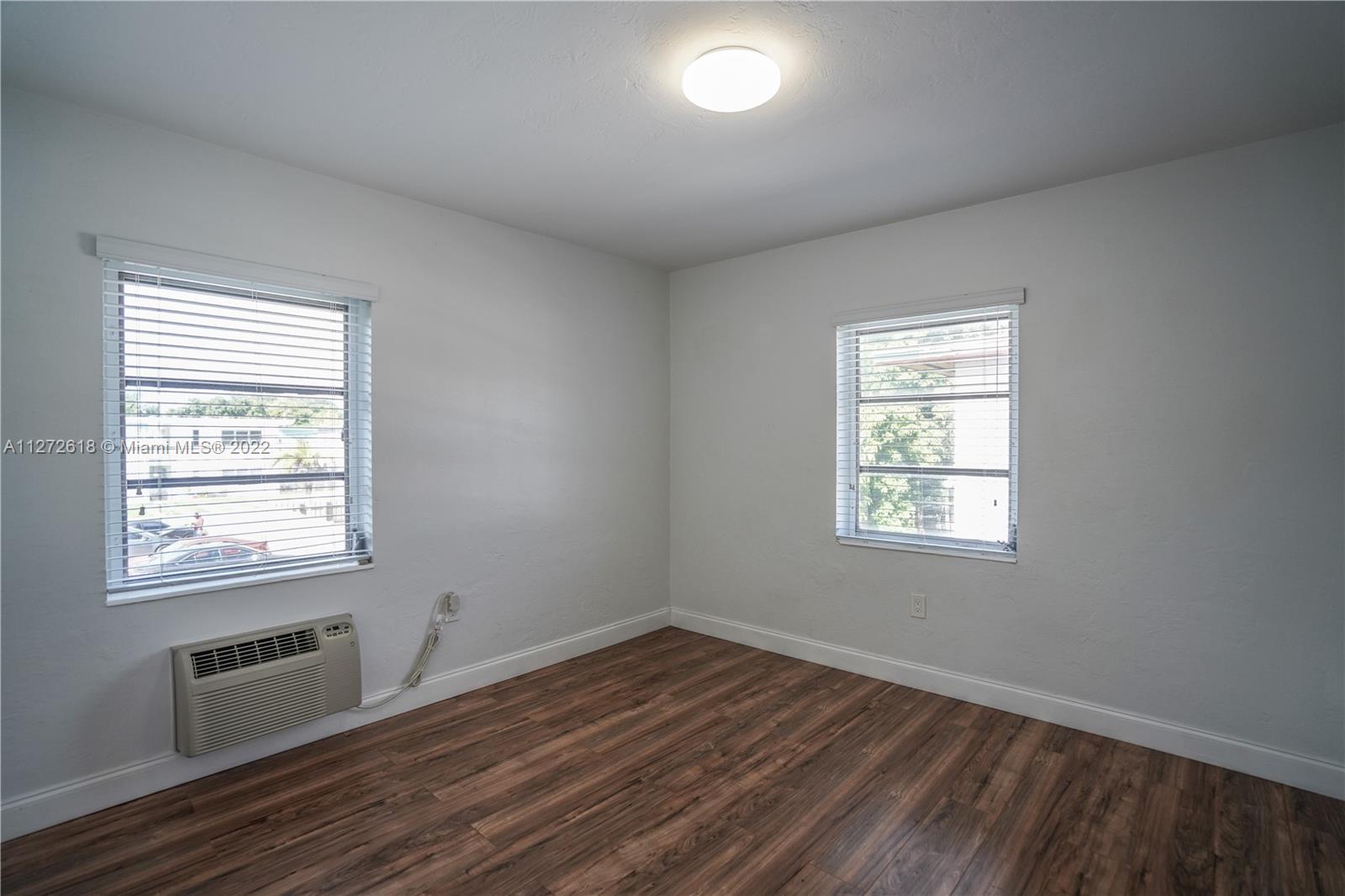See details / sq. ft. $ 2022-09-13 0 Photo